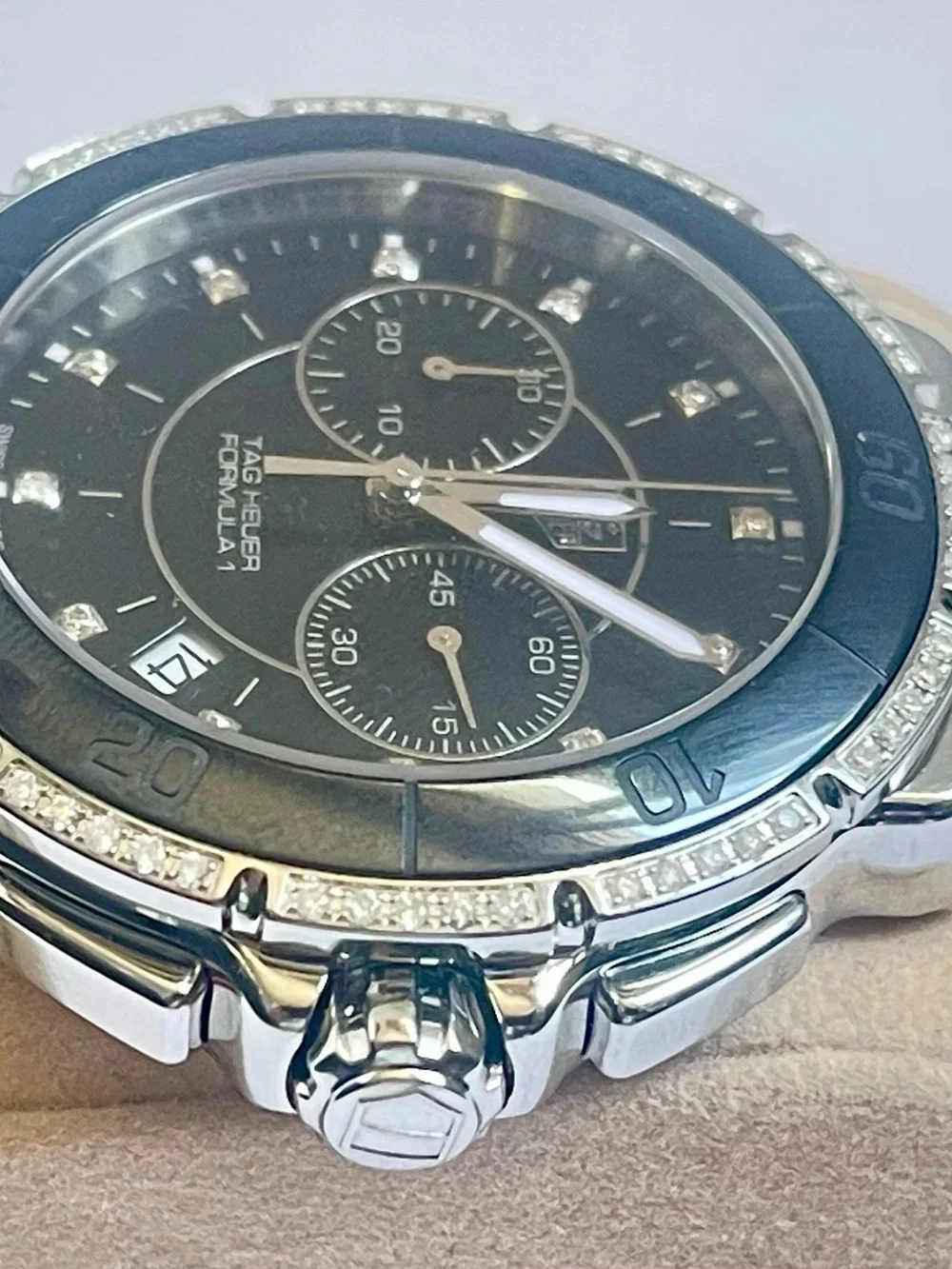 Tag Heuer stunning tag